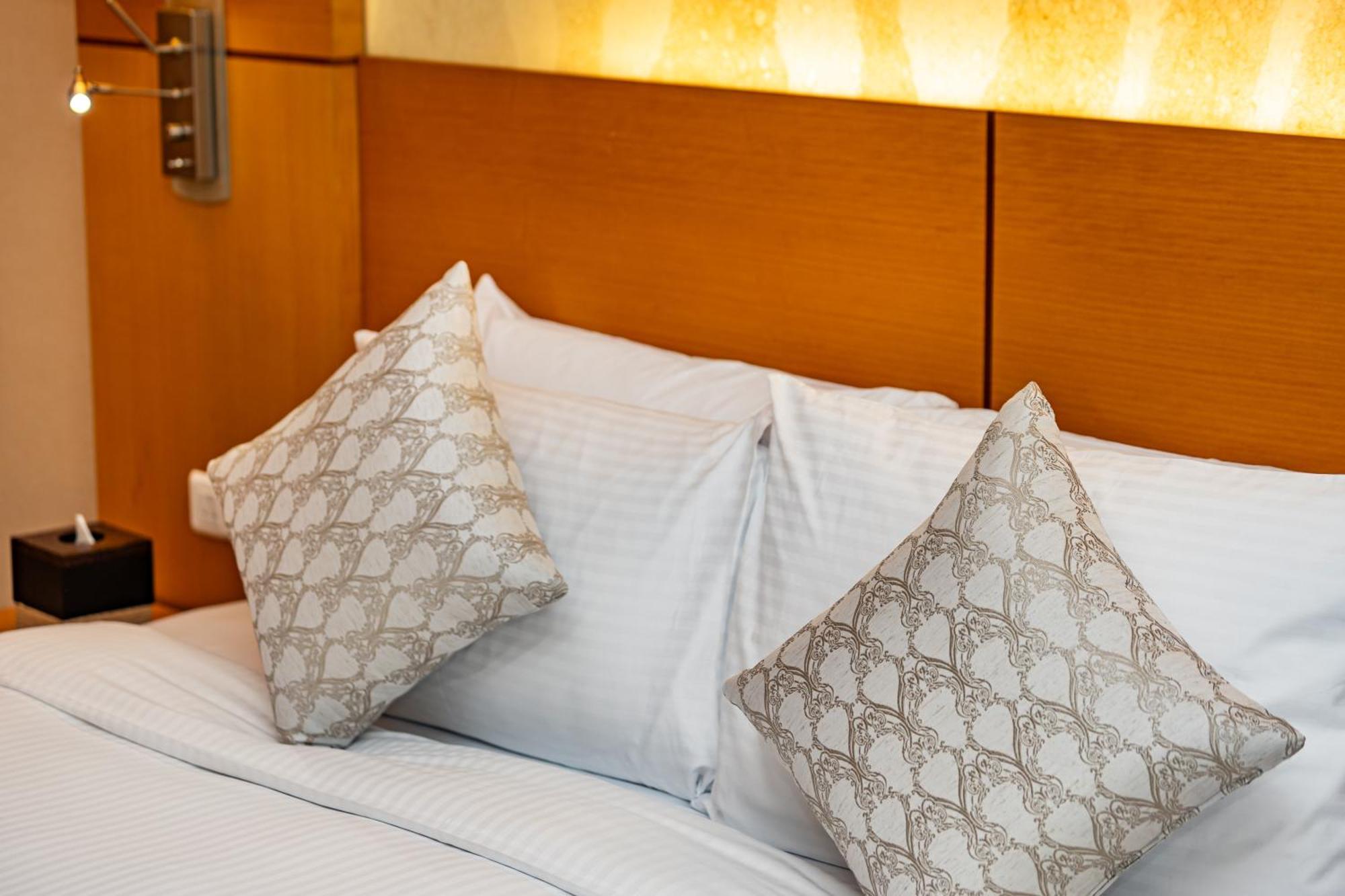 คาร์ลตัน ดาวน์ทาวน์ Hotel ดูไบ ภายนอก รูปภาพ