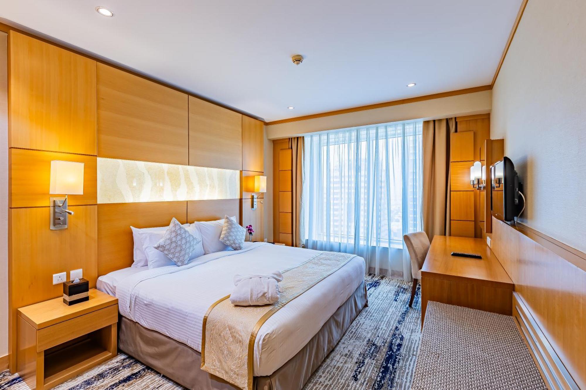 คาร์ลตัน ดาวน์ทาวน์ Hotel ดูไบ ภายนอก รูปภาพ