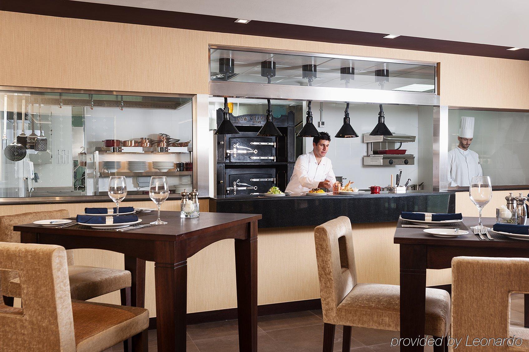 คาร์ลตัน ดาวน์ทาวน์ Hotel ดูไบ ภายนอก รูปภาพ